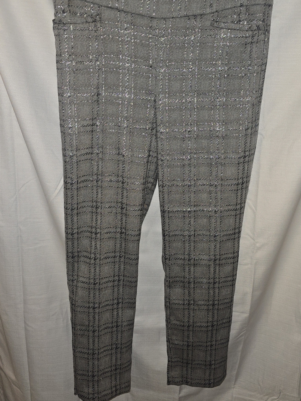Chico’s Metallic Plaid Ankle Pants Grey Shimmer Stretch Size 1.5 Short / Petite